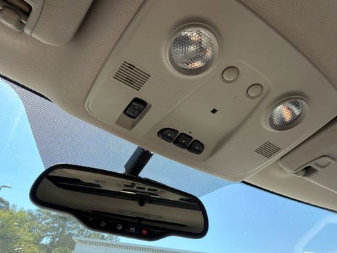 Used 2014 Buick Enclave Premium w/ Trailering Provision Package image 27