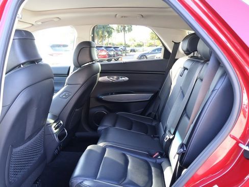 Used 2023 Genesis GV70 2.5T w/ Advanced Package image 41