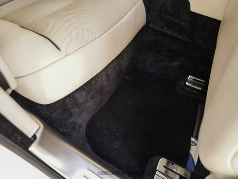 Used 2017 Rolls-Royce Wraith RWD image 55