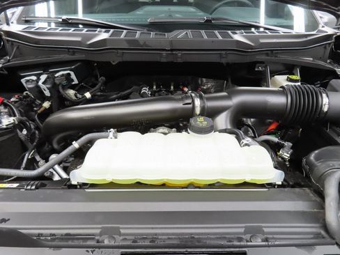 Used 2025 Ford F150 Lariat image 36