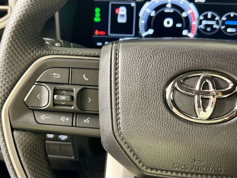 Used 2026 Toyota Tundra Limited w/ Limited PVM Package AWD/4WD image 18