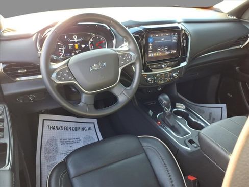 Used 2022 Chevrolet Traverse Premier w/ Redline Edition image 6