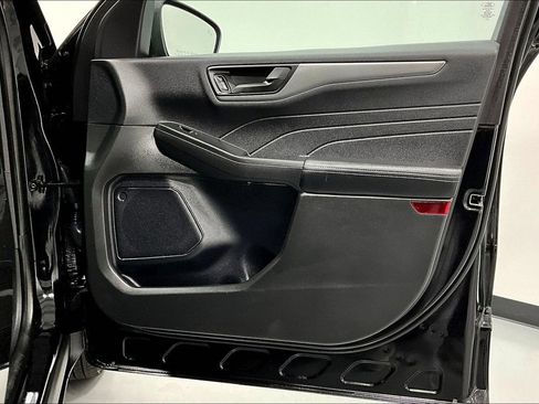 Used 2023 Ford Escape Active image 22