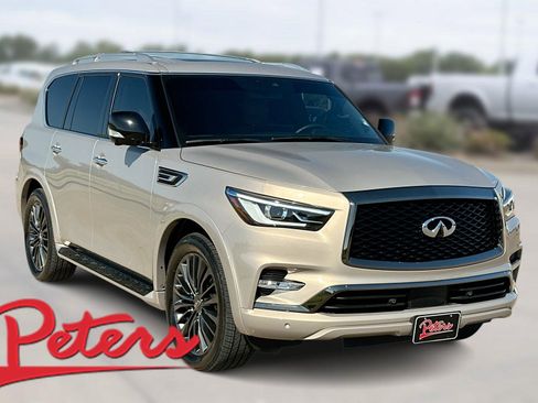 Used 2024 INFINITI QX80 Sensory image 1