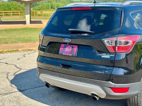 Used 2017 Ford Escape Titanium FWD image 7