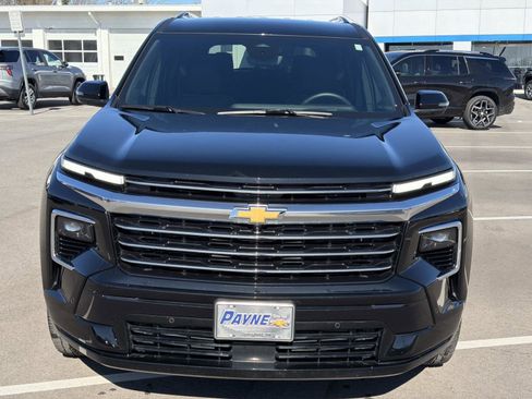Used 2025 Chevrolet Traverse High Country image 14