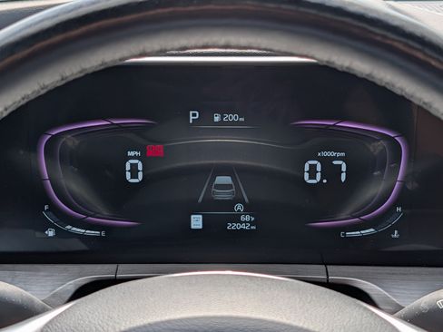 Certified 2025 Kia Telluride AWD image 21