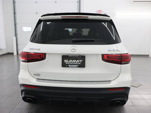 Used 2022 Mercedes-Benz GLB 35 AMG 4MATIC image 27