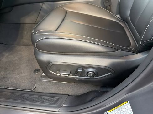 New 2025 Jeep Grand Cherokee L Limited image 23