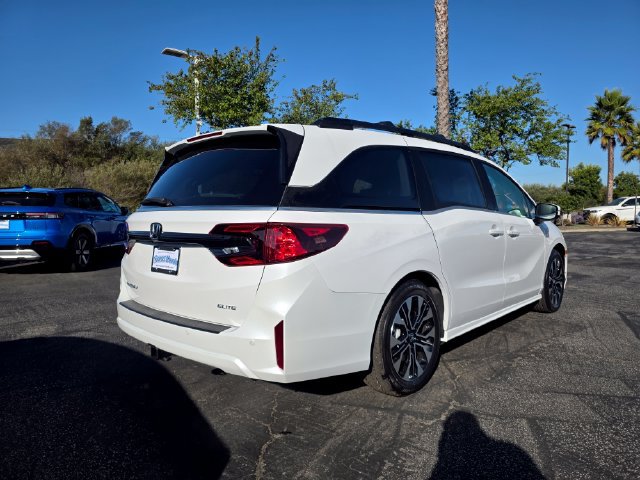 New 2026 Honda Odyssey Elite image 6