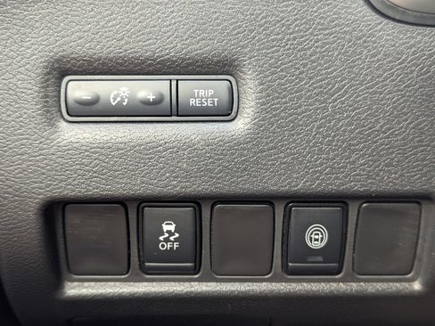 Used 2022 Nissan Murano SV AWD/4WD image 21
