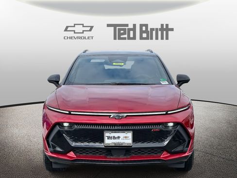 New 2026 Chevrolet Equinox EV RS image 2