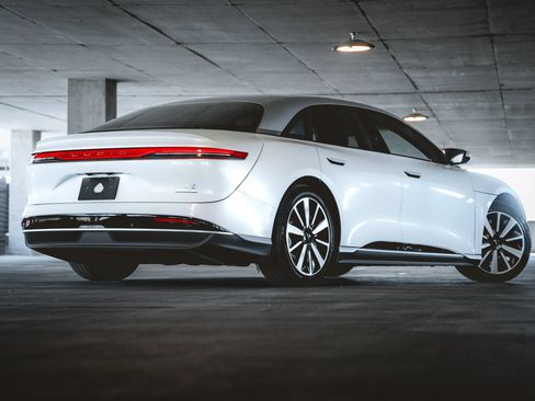 Used 2022 Lucid Air Grand Touring AWD/4WD image 2