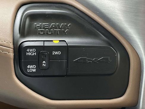 Used 2023 RAM 2500 Limited image 30