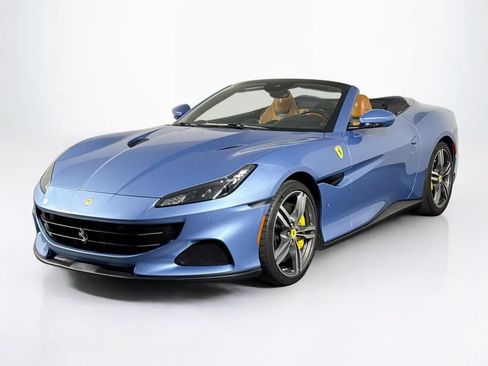 Certified 2022 Ferrari Portofino M RWD image 6