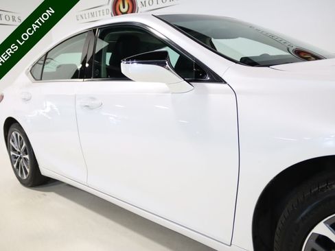 Used 2022 Lexus ES 350 w/ ES 350 Ultra Luxury Package FWD image 7
