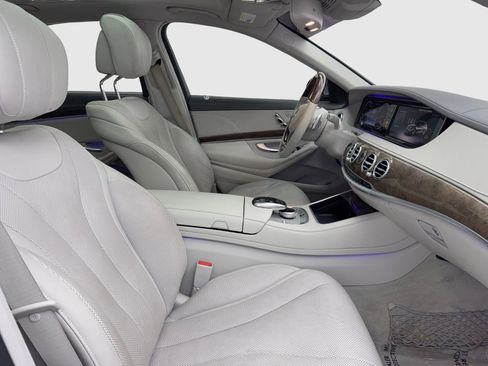 Used 2015 Mercedes-Benz S 550 Sedan image 43