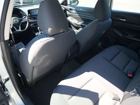 Used 2022 Nissan Altima 2.5 S FWD image 23
