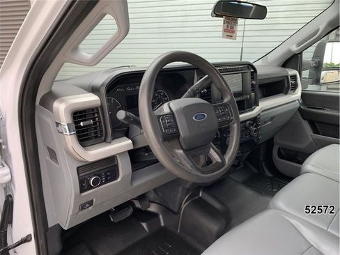 Used 2024 Ford F250 XL AWD/4WD image 25