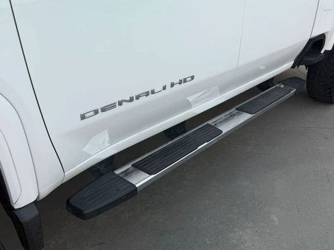 Used 2020 GMC Sierra 3500 Denali w/ Denali Ultimate Package AWD/4WD image 21