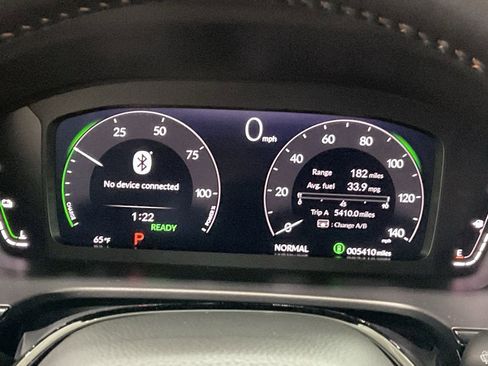 Used 2026 Honda CR-V Sport Touring image 15