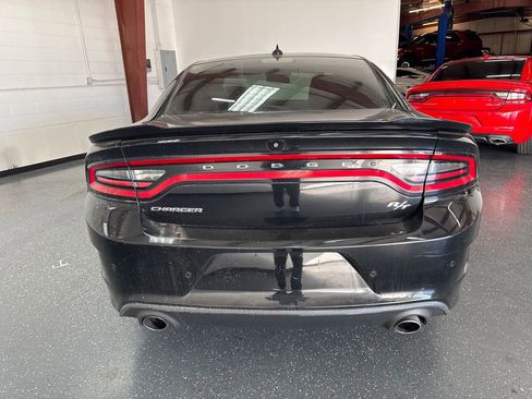 Used 2019 Dodge Charger R/T w/ Driver Confidence Group image 5