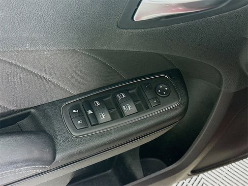 Used 2023 Dodge Charger R/T w/ Blacktop Package image 24