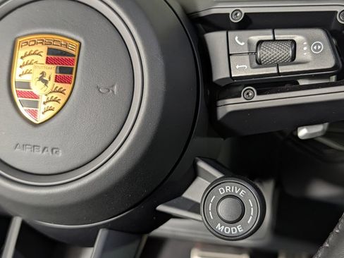 New 2026 Porsche Cayenne GTS AWD/4WD image 40
