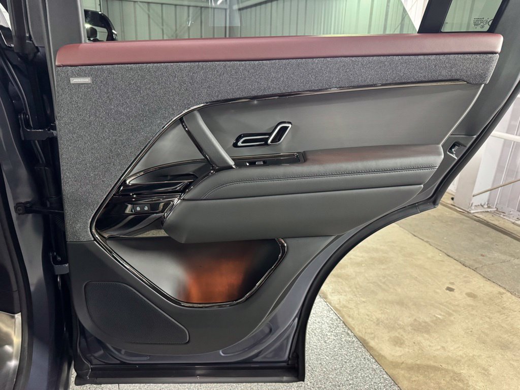Used 2023 Land Rover Range Rover Sport SE Dynamic AWD/4WD image 52