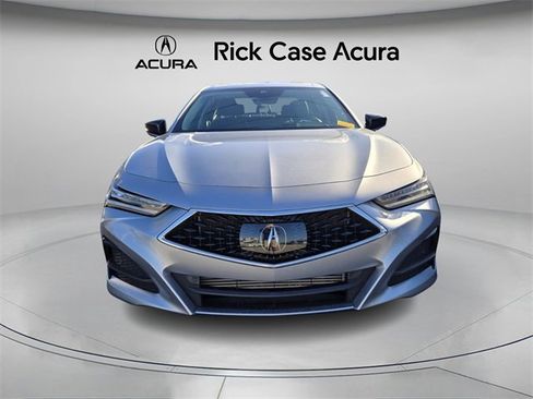 Used 2023 Acura TLX image 3