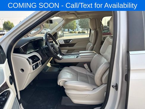 Used 2020 Lincoln Navigator Reserve w/ Equipment Group 208A Reserve AWD/4WD image 8