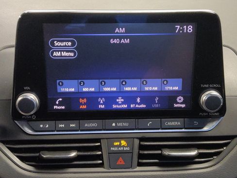 Used 2022 Nissan Altima 2.5 SR FWD image 25