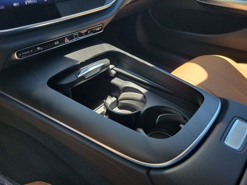 New 2026 Mercedes-Benz E 350 Sedan image 23