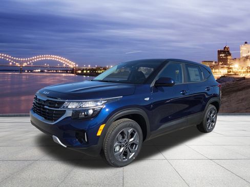 New 2026 Kia Seltos LX image 1