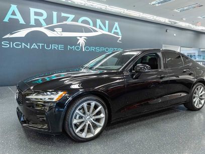 Used 2021 Volvo S60 T5 Momentum w/ Advanced Package