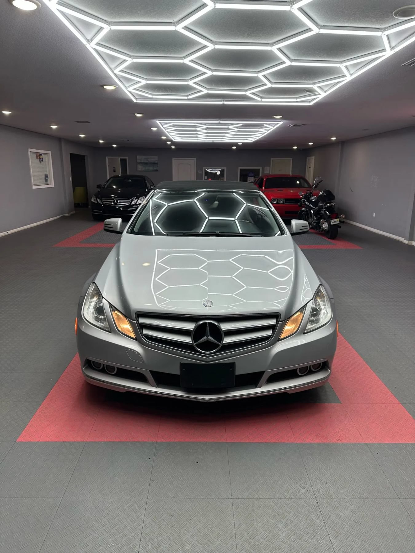 Used 2011 Mercedes-Benz E 350 Cabriolet image 10