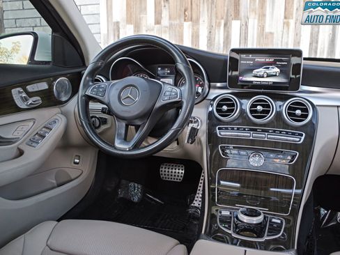 Used 2017 Mercedes-Benz C 300 4MATIC Sedan image 16