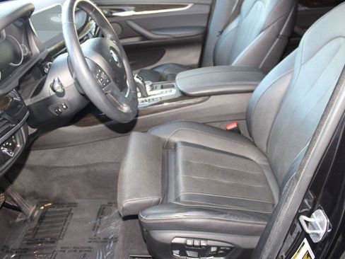 Used 2018 BMW X5 xDrive50i image 5