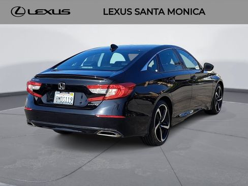 Used 2019 Honda Accord Sport image 5