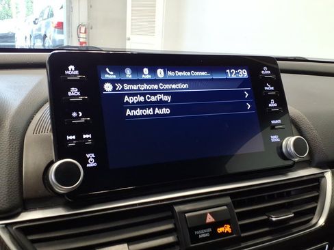 Used 2022 Honda Accord Sport Sedan image 13