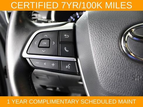 Used 2023 Toyota Highlander XSE AWD/4WD image 21