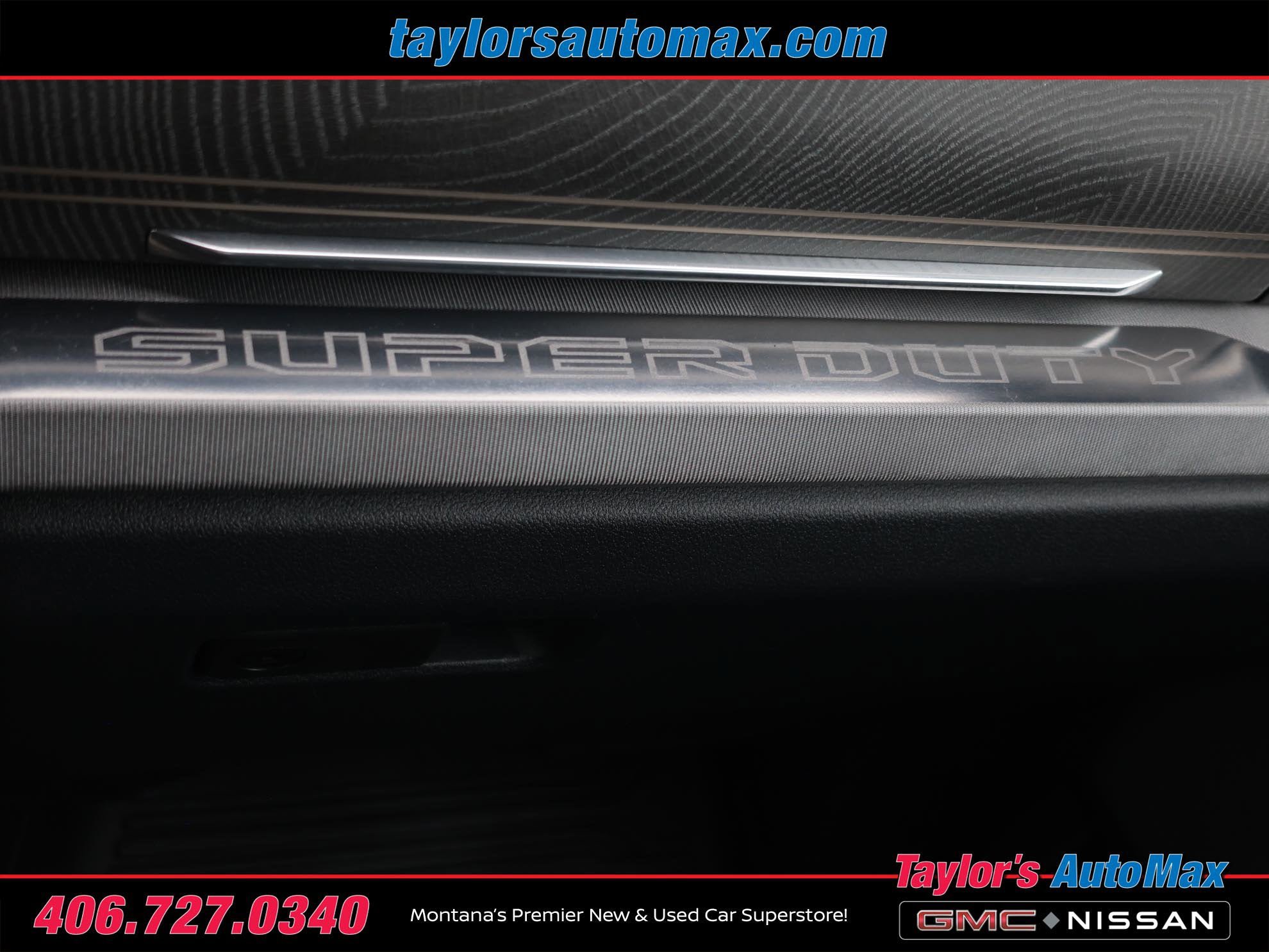Used 2023 Ford F350 Platinum w/ Tremor Off-Road Package AWD/4WD image 42