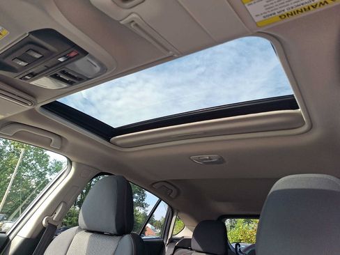 Used 2020 Subaru Crosstrek 2.0i Premium w/ Moonroof Package 2 AWD/4WD image 12