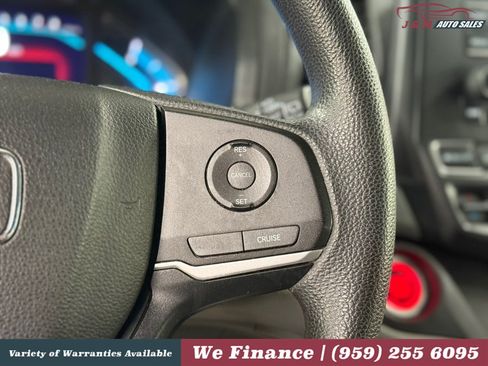 Used 2019 Honda Odyssey LX image 21