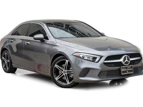 Used 2022 Mercedes-Benz A 220 image 6