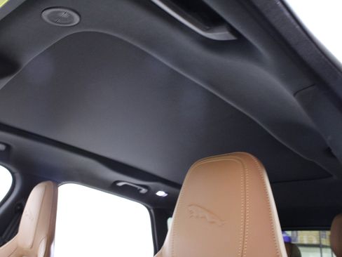 Certified 2025 Jaguar F-PACE R-Dynamic S AWD/4WD image 29