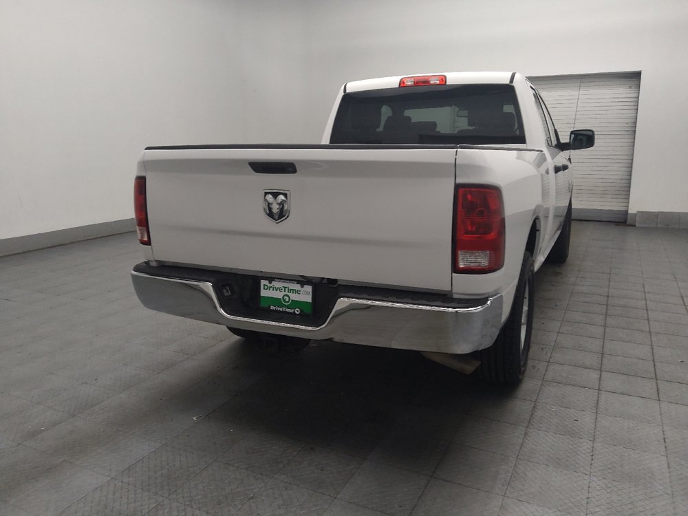 Used 2020 RAM 1500 Tradesman w/ Chrome Appearance Group RWD image 9