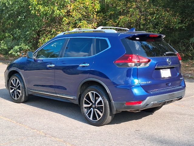 Used 2017 Nissan Rogue SL w/ SL Premium Package AWD/4WD image 3