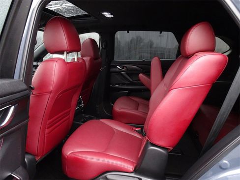 Used 2023 MAZDA CX-9 Carbon Edition image 13