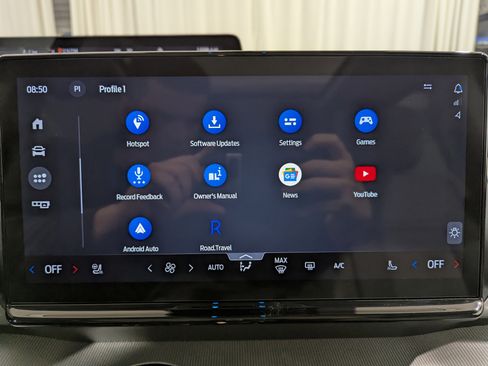 Used 2025 Ford Expedition Active image 29